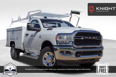 New 2024 RAM 3500 Tradesman w/ Chrome Appearance Group