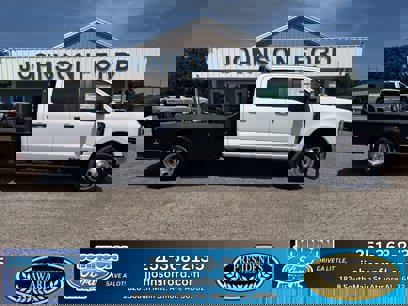 New 2025 Ford F350 XL w/ XL Chrome Package