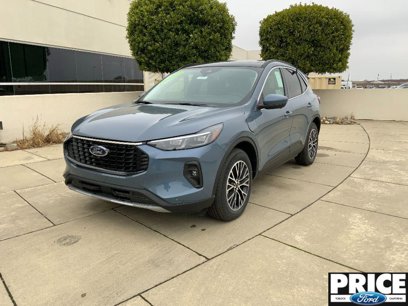 New 2024 Ford Escape SE w/ PHEV Premium Package