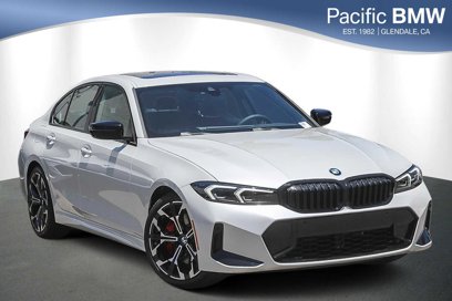 New 2025 BMW 330i Sedan w/ M Sport Package