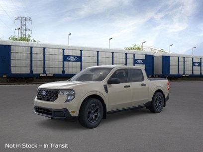 New 2025 Ford Maverick XLT w/ Equipment Group 302A