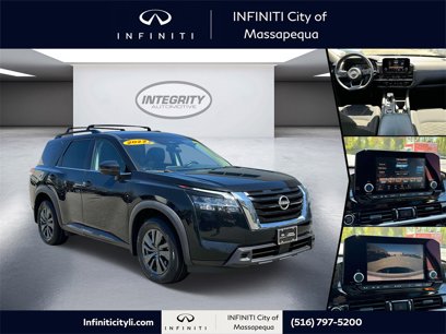Used 2022 Nissan Pathfinder SV