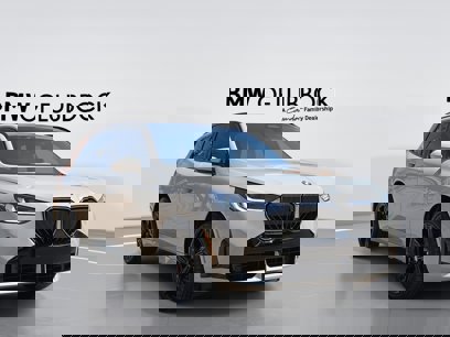 New 2025 BMW X3 xDrive30i w/ Premium Package
