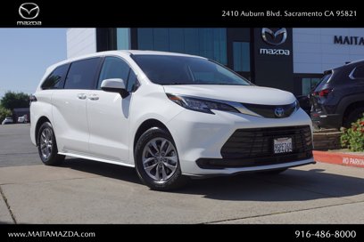 Used 2023 Toyota Sienna LE