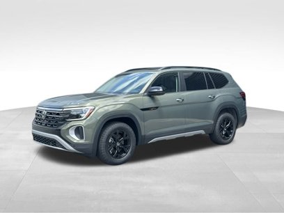 New 2025 Volkswagen Atlas Peak Edition SE