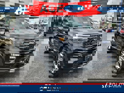 Certified 2022 Ford Explorer XLT w/ Equipment Group 202A