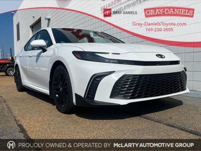 New 2025 Toyota Camry SE