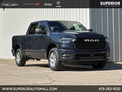 New 2025 RAM 1500 4x4 Crew Cab