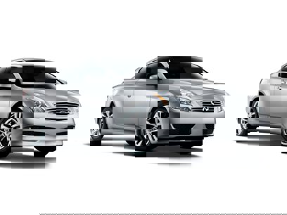 Used 2009 INFINITI G37 Journey