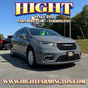 Used 2022 Chrysler Pacifica Touring-L