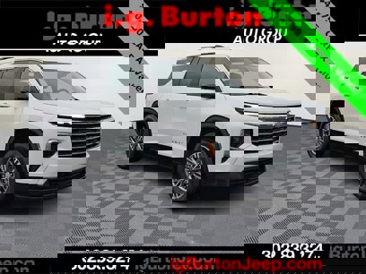 Used 2024 Chevrolet Traverse LT