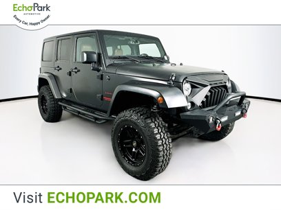 Used 2017 Jeep Wrangler Unlimited Sahara w/ Connectivity Group