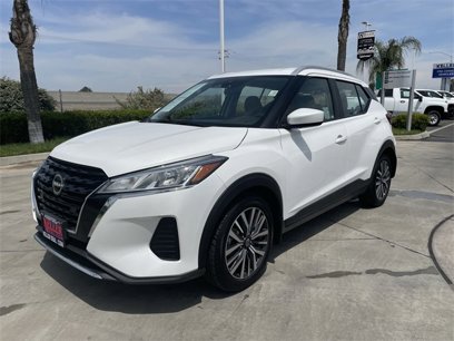 Used 2022 Nissan Kicks SV