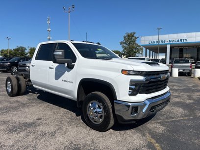 New 2025 Chevrolet Silverado 3500 LT w/ Convenience Package