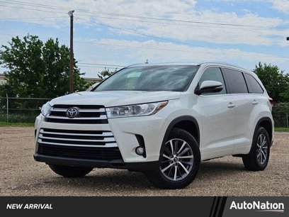 Used 2017 Toyota Highlander XLE