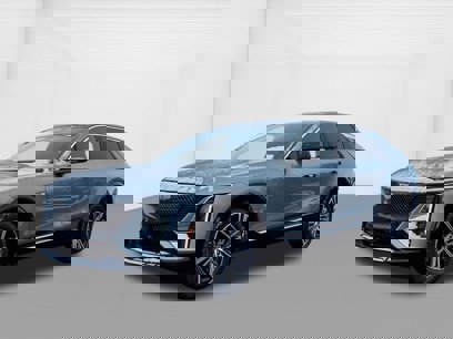 New 2025 Cadillac Lyriq Luxury