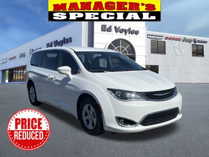 Used 2018 Chrysler Pacifica Touring Plus