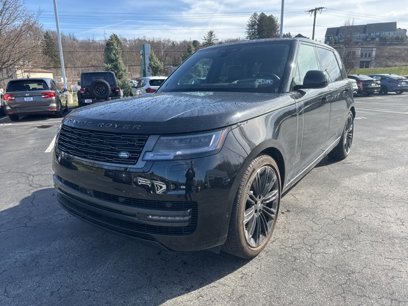 Used 2025 Land Rover Range Rover Long Wheelbase SE