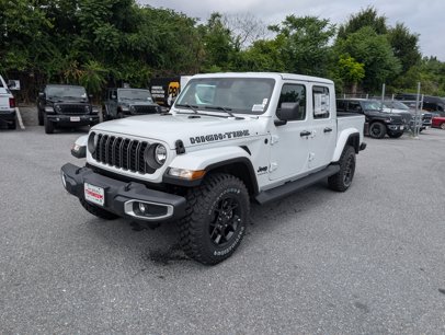 New 2025 Jeep Gladiator Sport