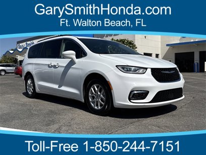 Used 2022 Chrysler Pacifica Touring-L