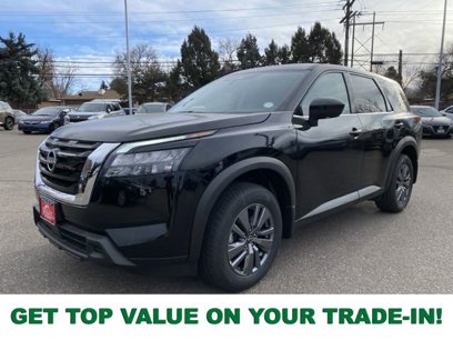 New 2025 Nissan Pathfinder S