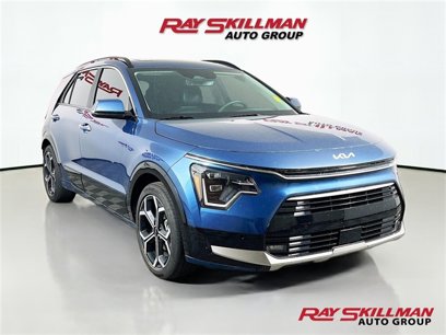 Used 2024 Kia Niro SX Touring