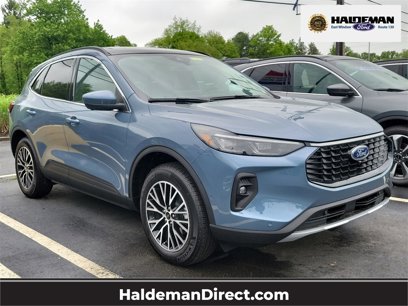 New 2024 Ford Escape SE w/ PHEV Premium Package