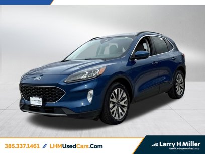 Used 2022 Ford Escape Titanium w/ Class II Trailer Tow Package