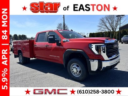 New 2025 GMC Sierra 3500 Pro w/ Convenience Package