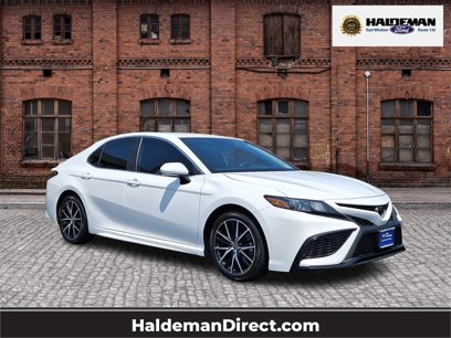 Used 2023 Toyota Camry SE
