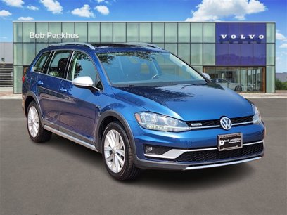 Used 2019 Volkswagen Golf Alltrack SE