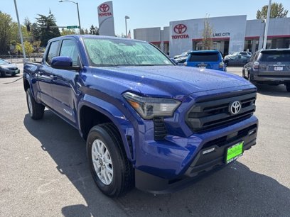 New 2025 Toyota Tacoma SR5