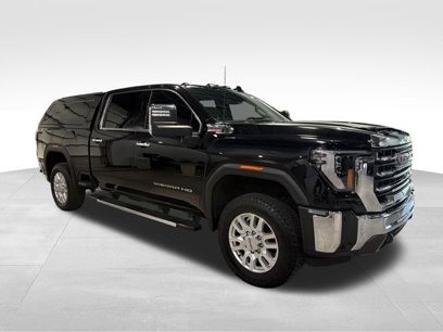 Used 2024 GMC Sierra 2500 SLT w/ SLT Premium Package