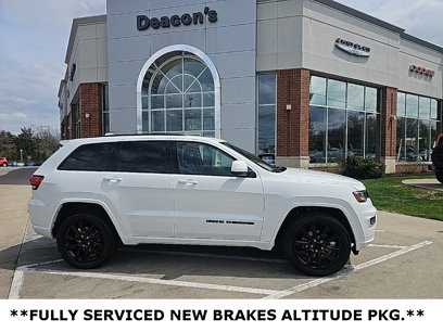 Used 2019 Jeep Grand Cherokee Altitude