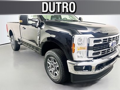 New 2025 Ford F350 XLT