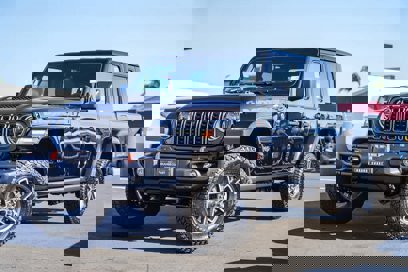 New 2025 Jeep Gladiator Mojave