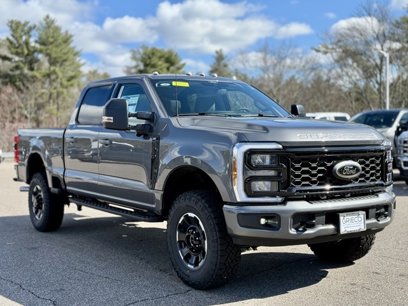New 2025 Ford F250 XLT