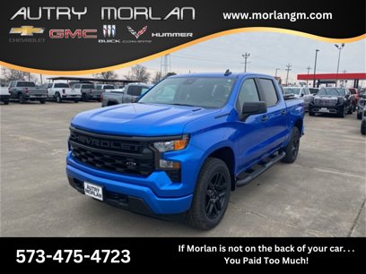 New 2025 Chevrolet Silverado 1500 Custom w/ Turbomax Blackout Package