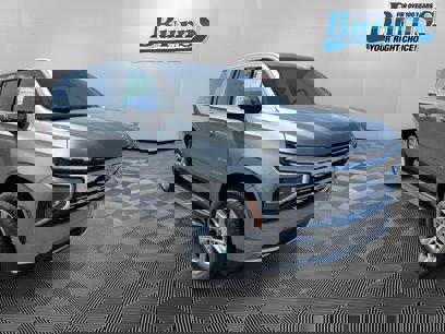 New 2025 Chevrolet Suburban Premier