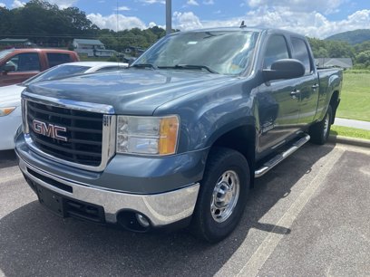 Used 2007 GMC Sierra 2500 SLE w/ Z71 Off-Road Package