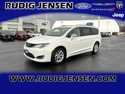 Used 2017 Chrysler Pacifica Limited