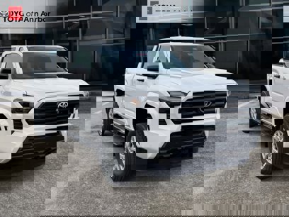 New 2024 Toyota Tacoma SR