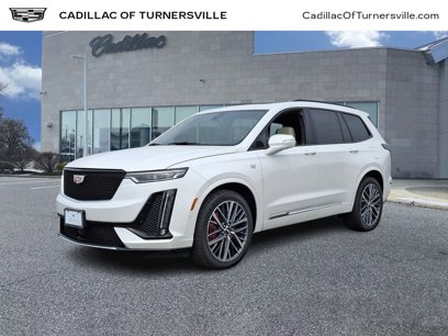 New 2025 Cadillac XT6 Sport w/ Technology Package