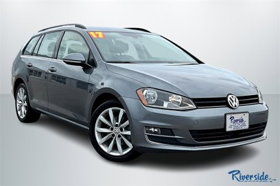Used 2017 Volkswagen Golf SE w/ Driver Assistance Package