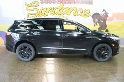Used 2023 Buick Enclave Essence