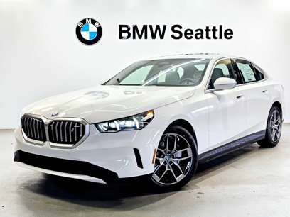 New 2025 BMW i5 xDrive40 w/ Premium Package