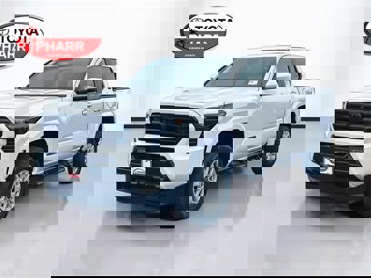 New 2025 Toyota Tacoma SR5