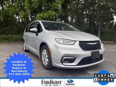 Used 2023 Chrysler Pacifica Touring-L