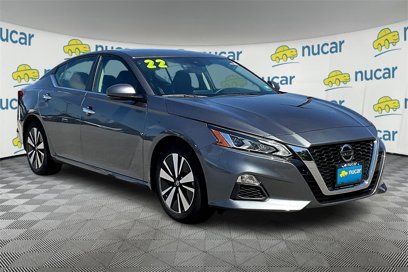 Used 2022 Nissan Altima 2.5 SV w/ SV Premium Package