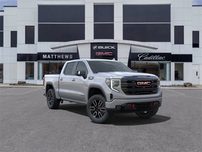 New 2025 GMC Sierra 1500 AT4 w/ AT4 Preferred Package